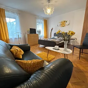 https://arthome.hotelswroclaw.com